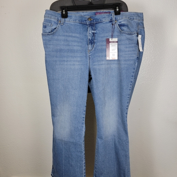 Gloria Vanderbilt Amanda Boot Classic Rise Boot Leg Magical Stretch 18W Short - Picture 1 of 8